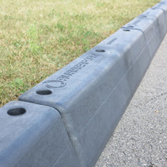 Rubber Sectional Barrier Engineered Curb